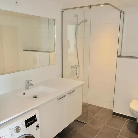 Great 2-bed Wprivate Garden By Harbour Odense